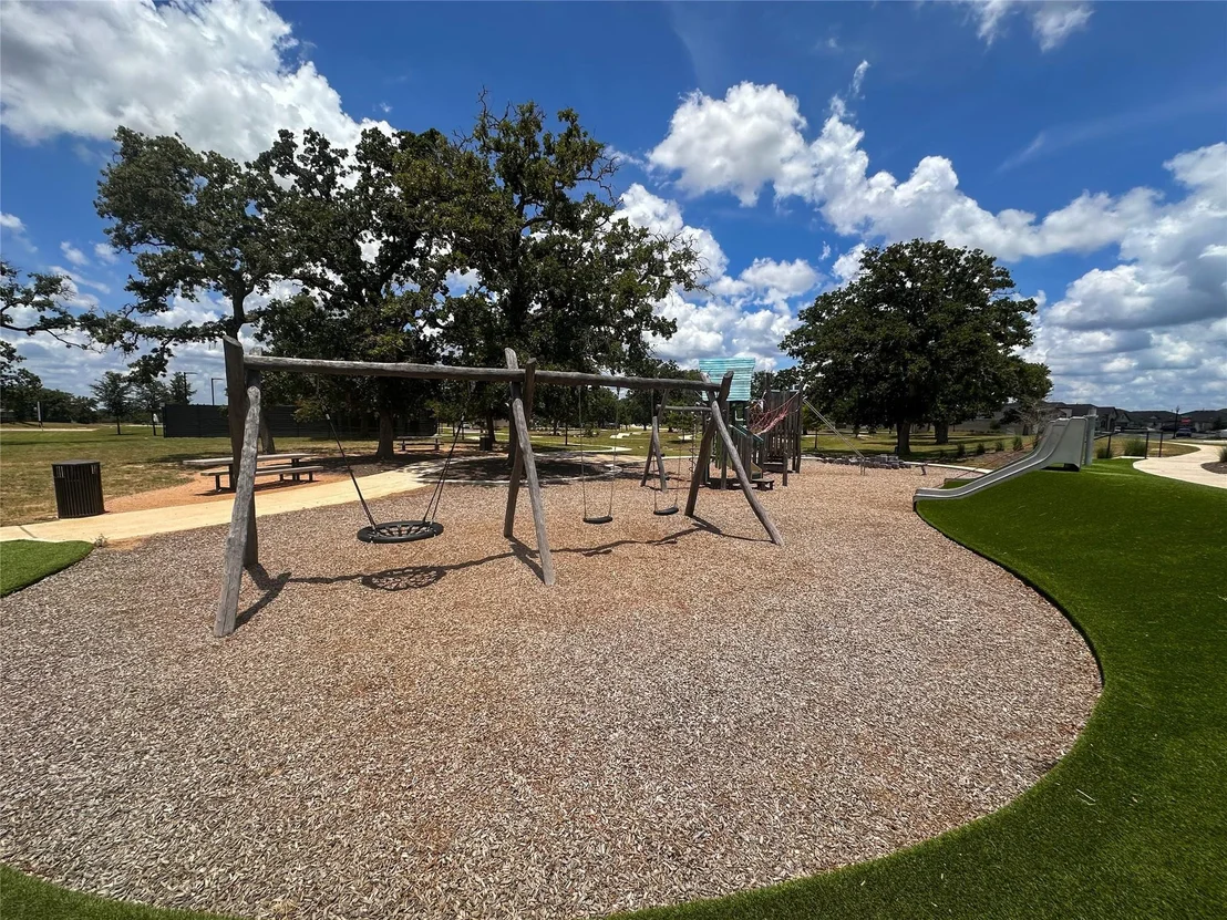 Photo of 120 Shagbark TRL