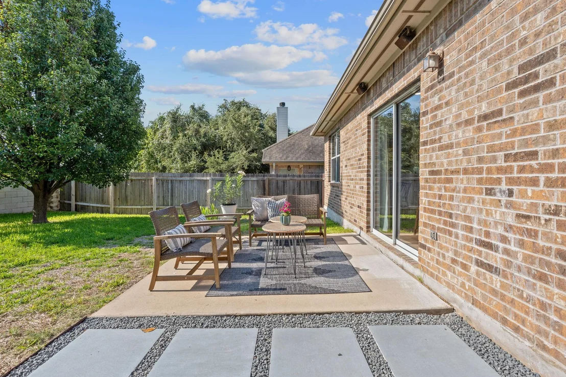 Photo of 2209 Westfalian TRL