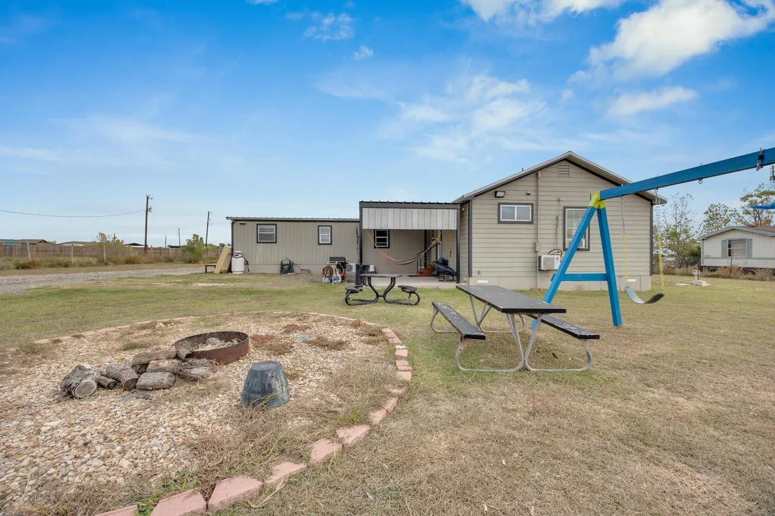 Photo of 106 Cloudberry LN