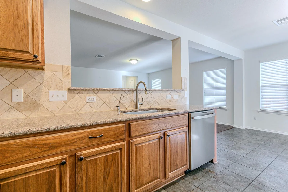 Photo of 1064 Lonesome Oak DR