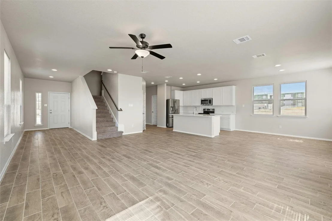 Photo of 5000 Black Onyx DR