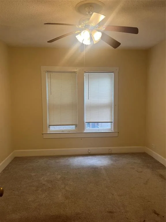 Photo of 4627 Depew Ave