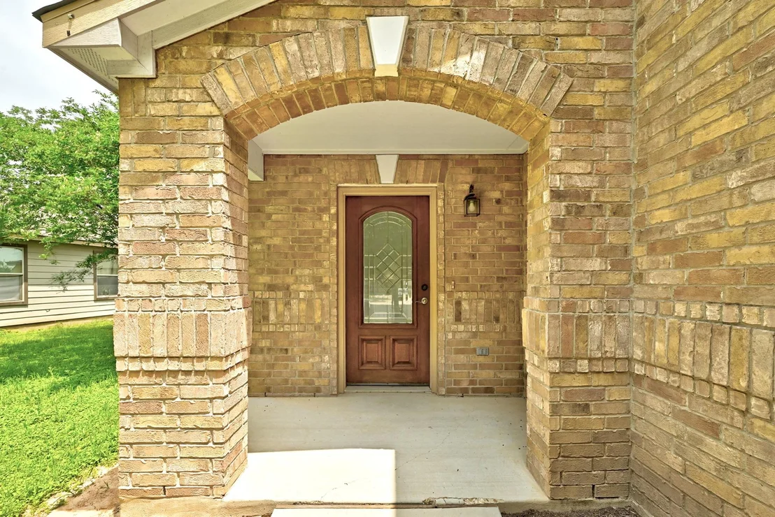 Photo of 6800 Baythorne DR