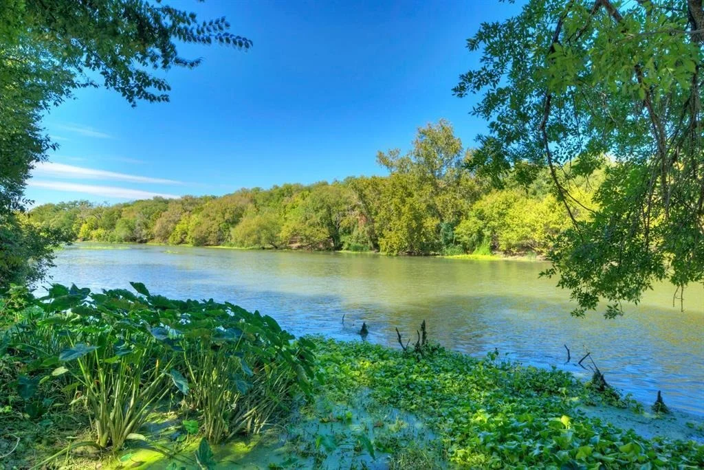 Photo of 213 River Front DR