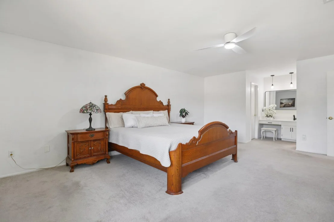 Photo of 4107 Adelphi LN