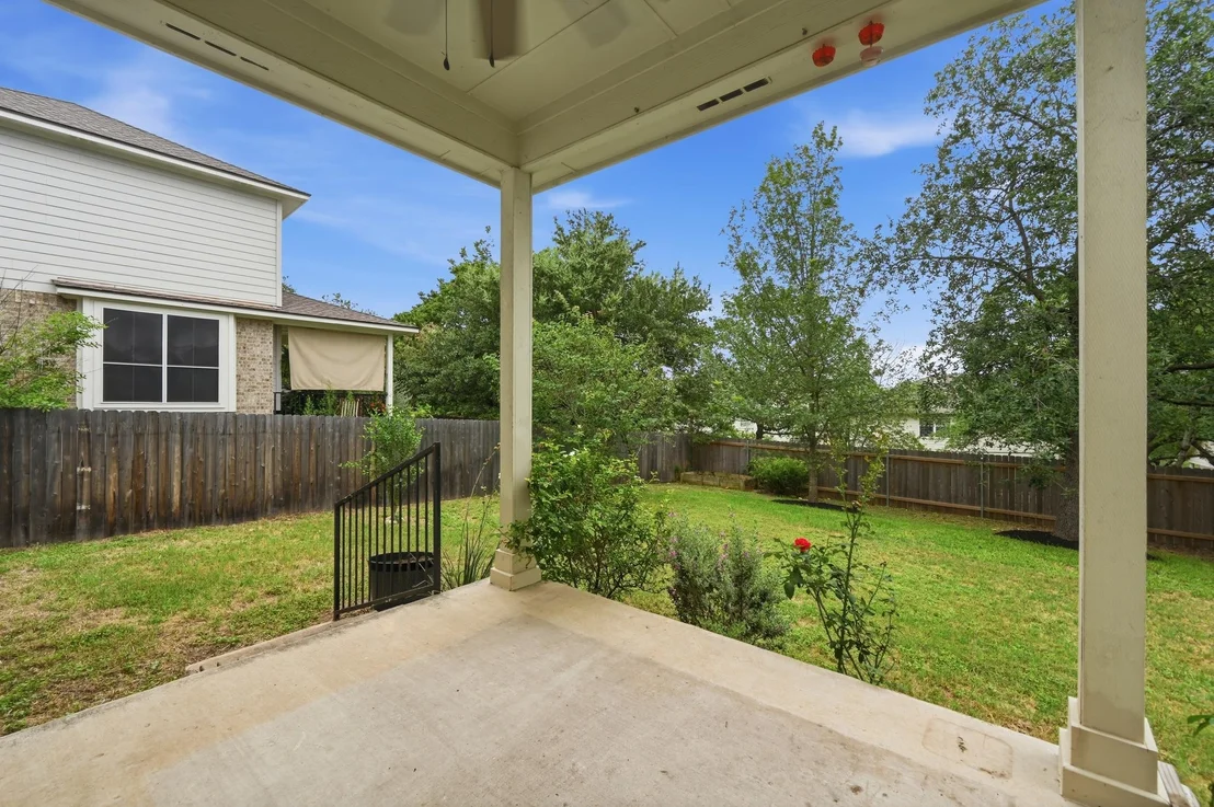 Photo of 10701 Beard Ave
