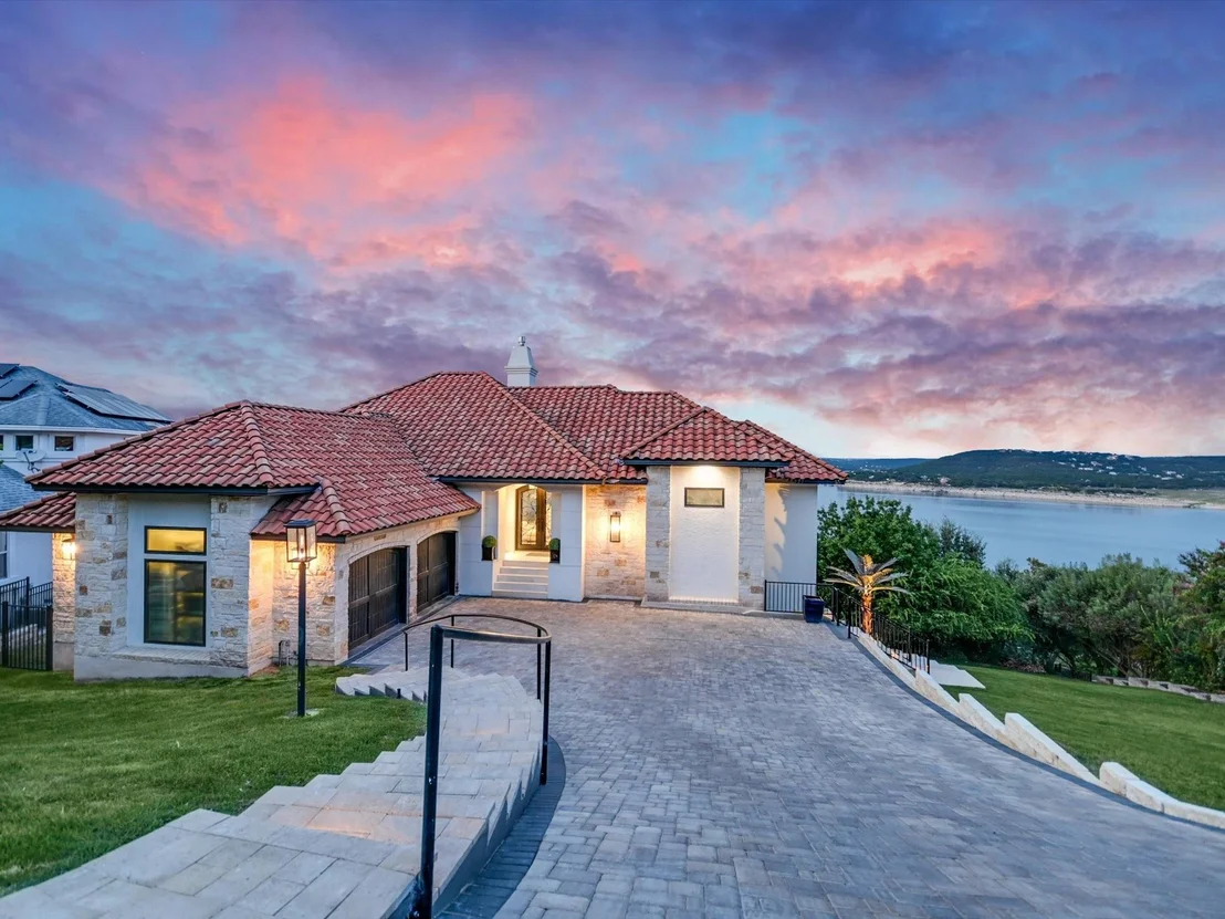 Photo of 5105 McIntyre CIR