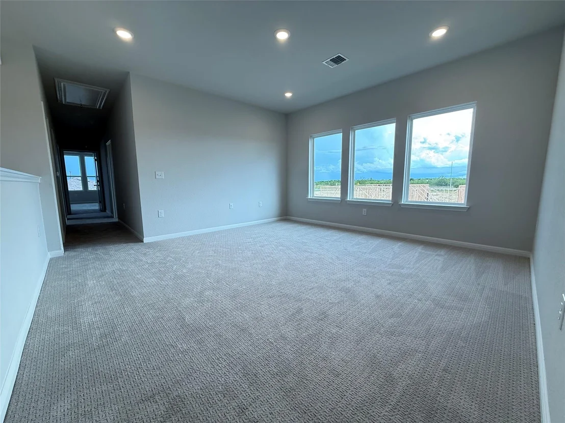 Photo of 8600 Dongan DR