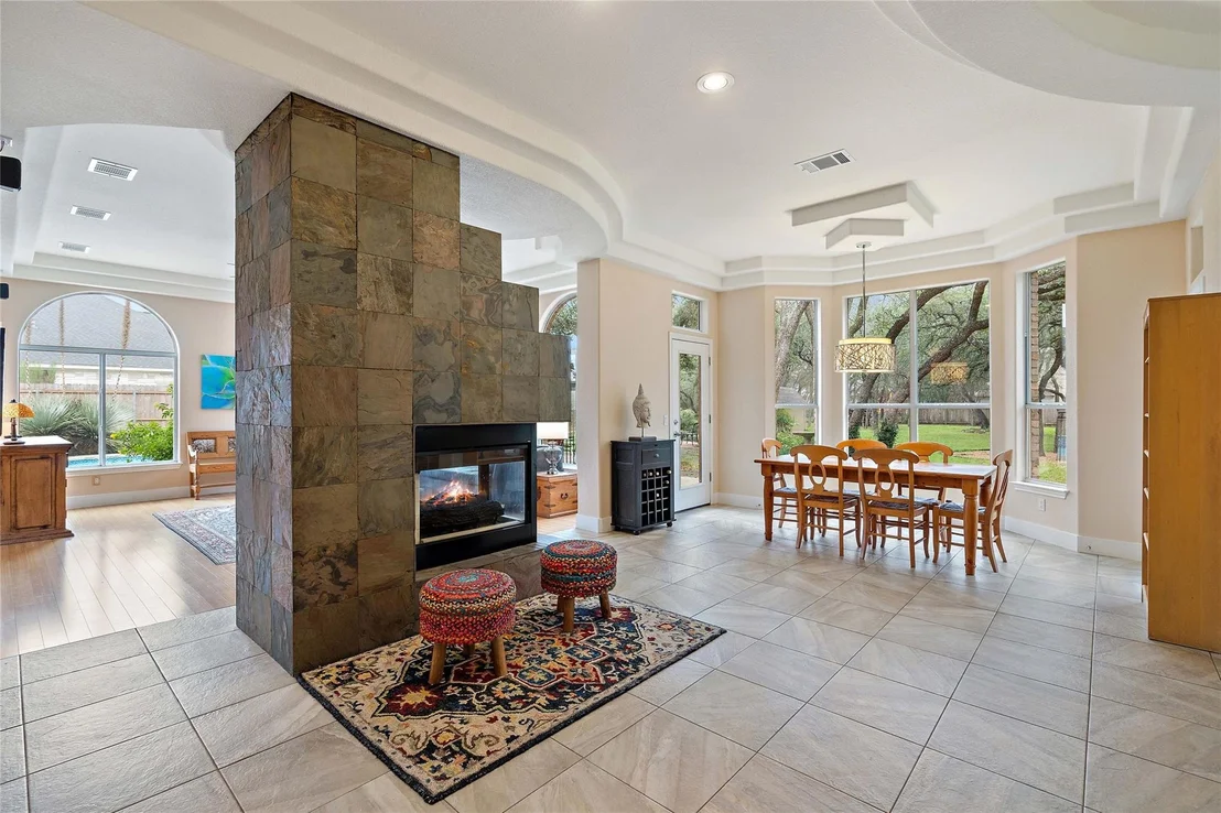 Photo of 3813 McNeil DR