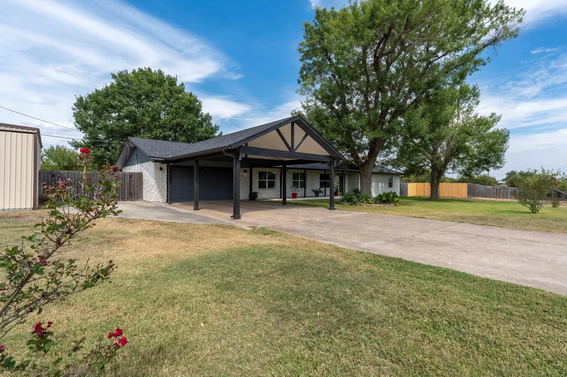 Photo of 130 Hy RD