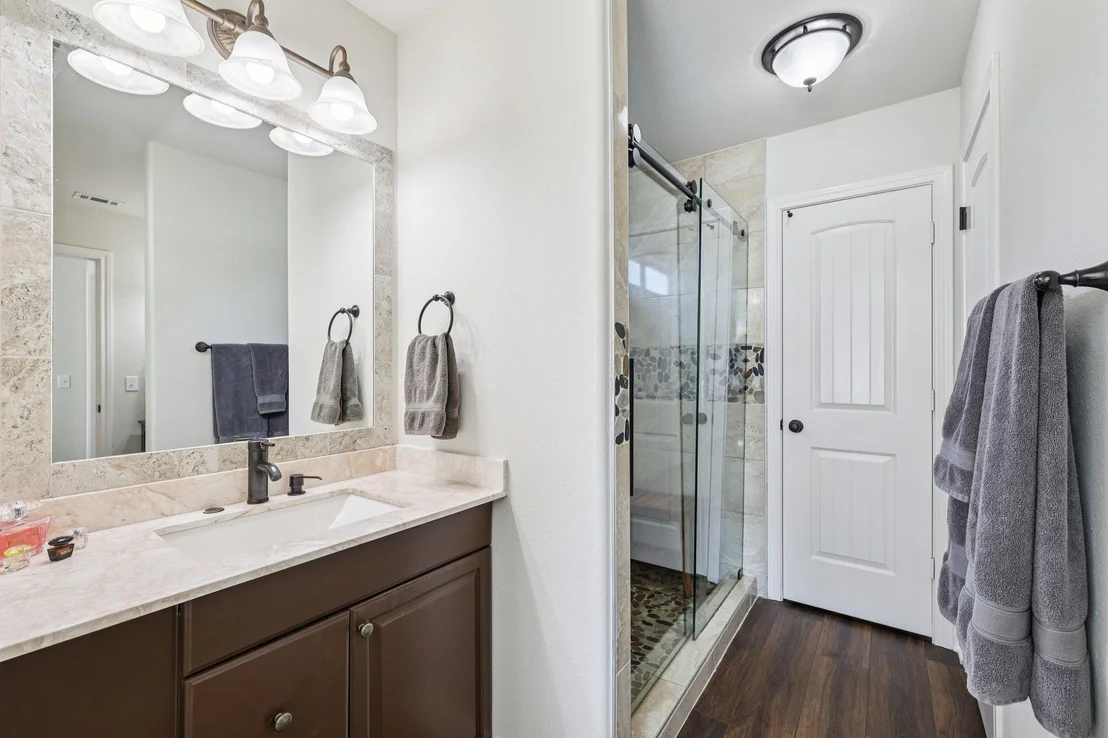 Photo of 840 Scenic CIR