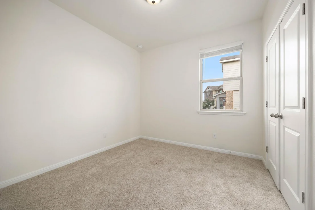 Photo of 302 Sunshine LN