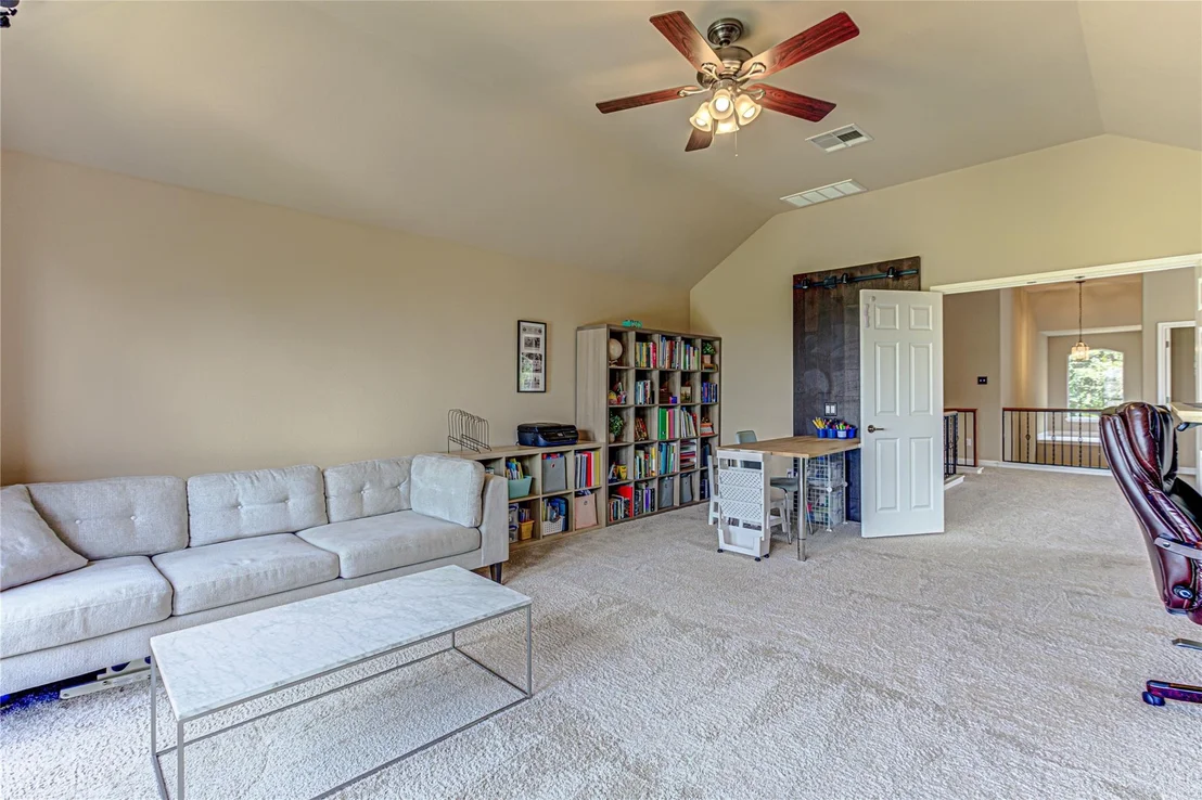 Photo of 271 Middle Creek DR