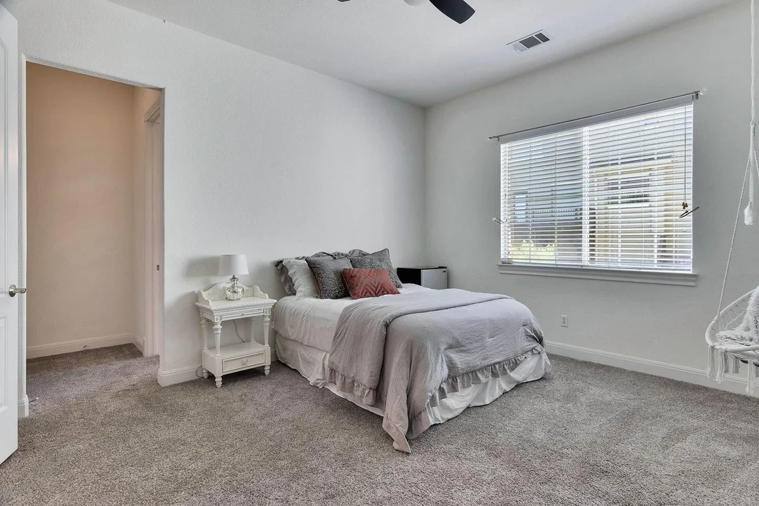 Photo of 302 Aria DR