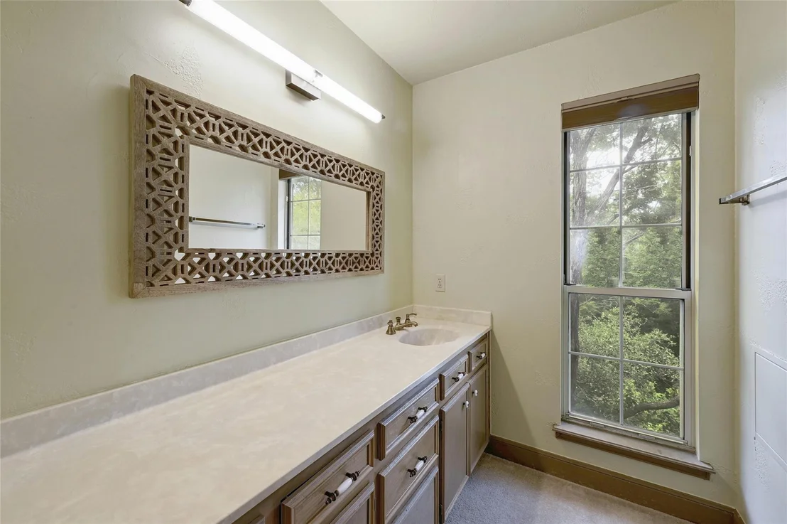 Photo of 3605 Silver Hill CIR