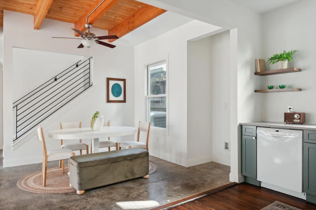 Photo of 4008 Duval ST