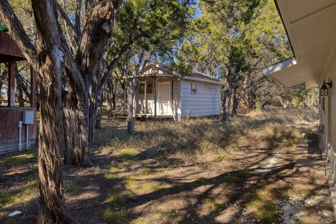 Photo of 252 Yates RD
