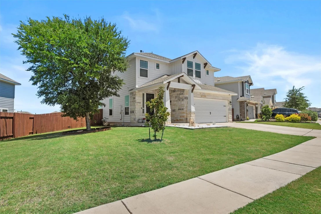 Photo of 324 Gaida LOOP