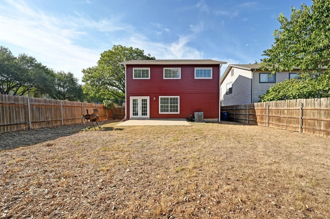 Photo of 1400 Geoffs DR