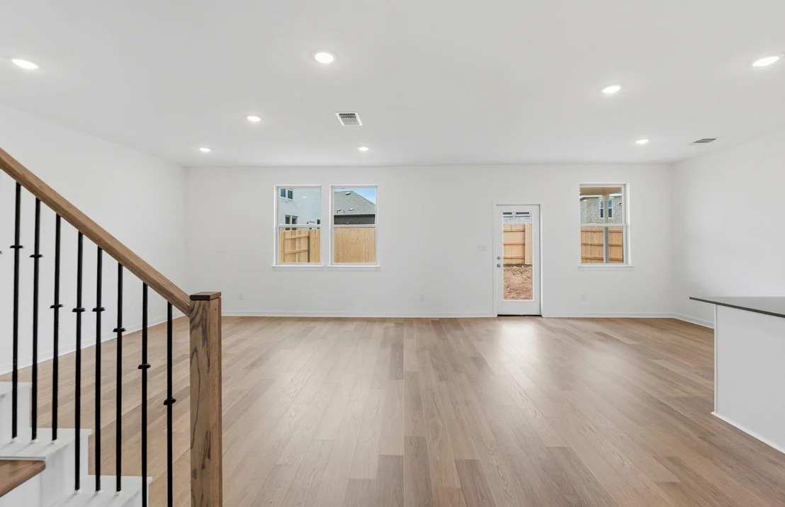 Photo of 111 Blackfoot Daisy PATH