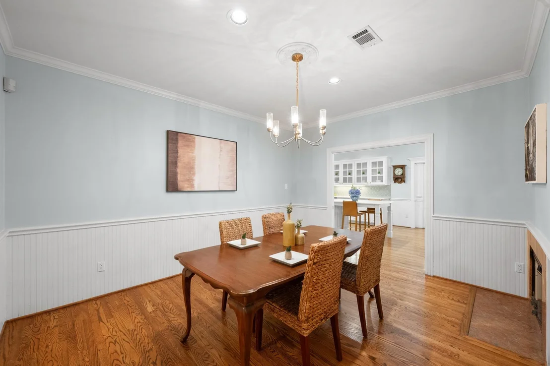 Photo of 10401 Pinehurst DR