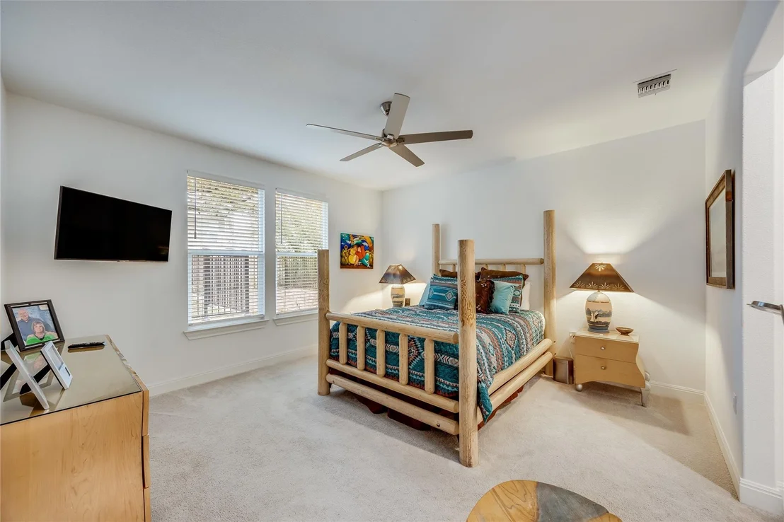 Photo of 331 Kitty Hawk RD
