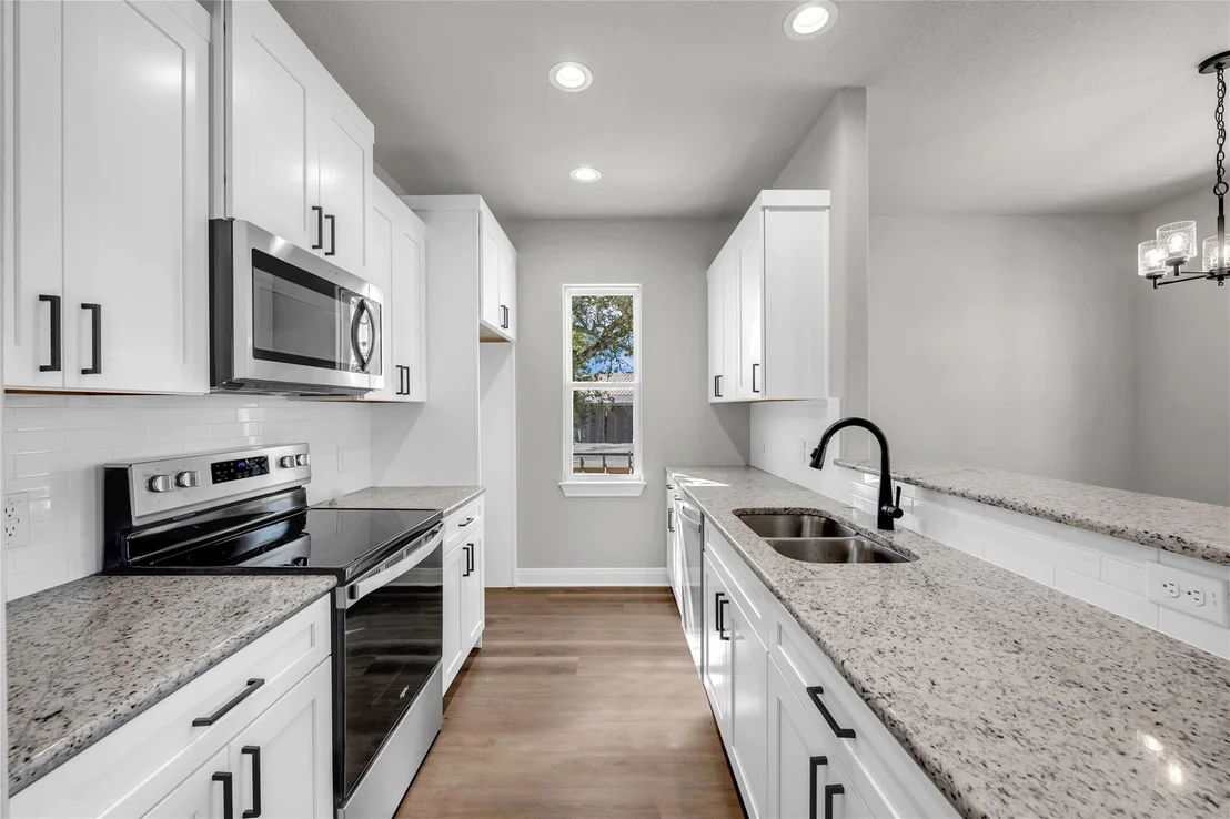 Photo of 226 Western Ave