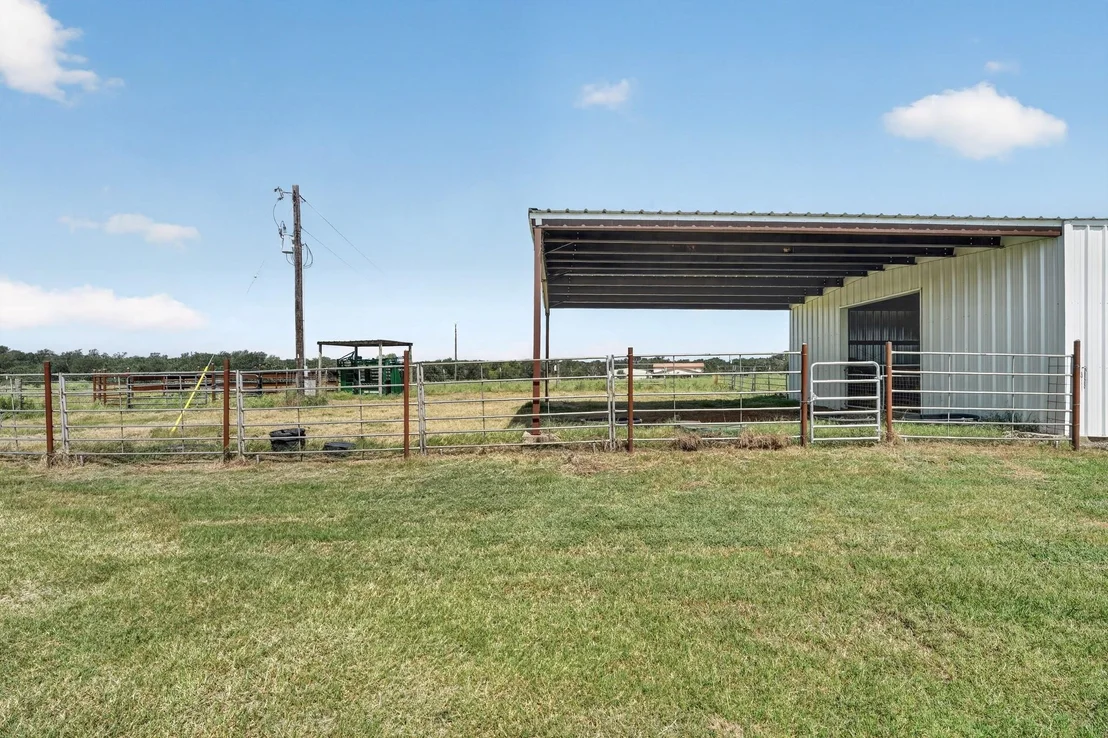 Photo of 3800 County Road 481