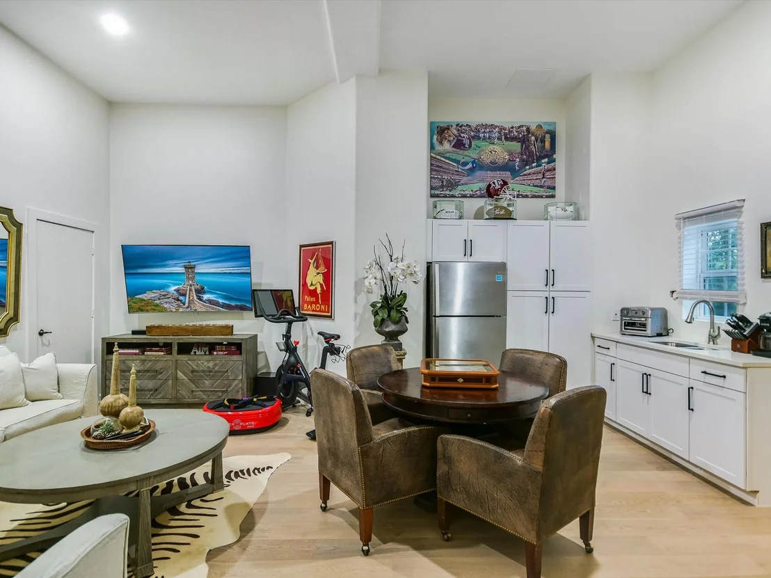 Photo of 5105 McIntyre CIR