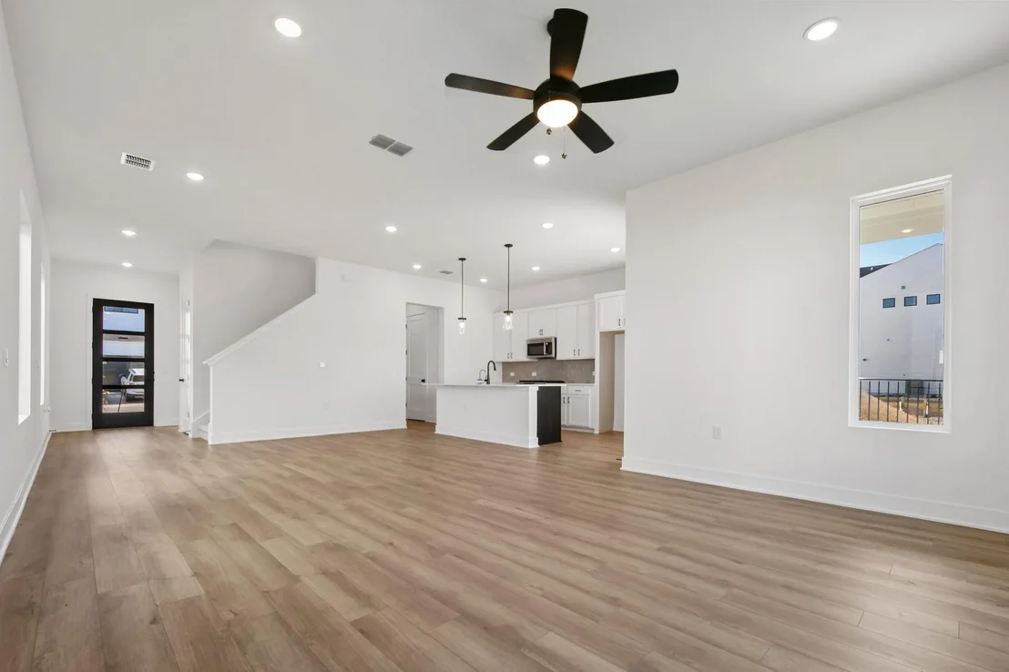 Photo of 1410 Rambling Rose RD