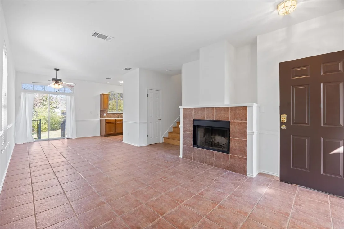 Photo of Unit 12 at 4400 Switch Willo