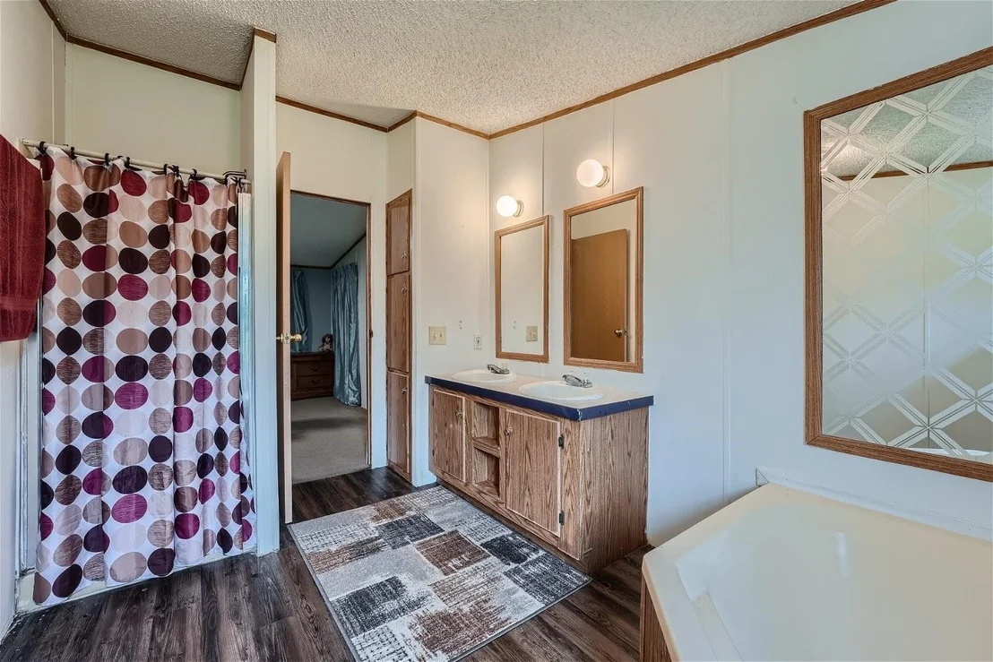 Photo of 23301 Alicia DR