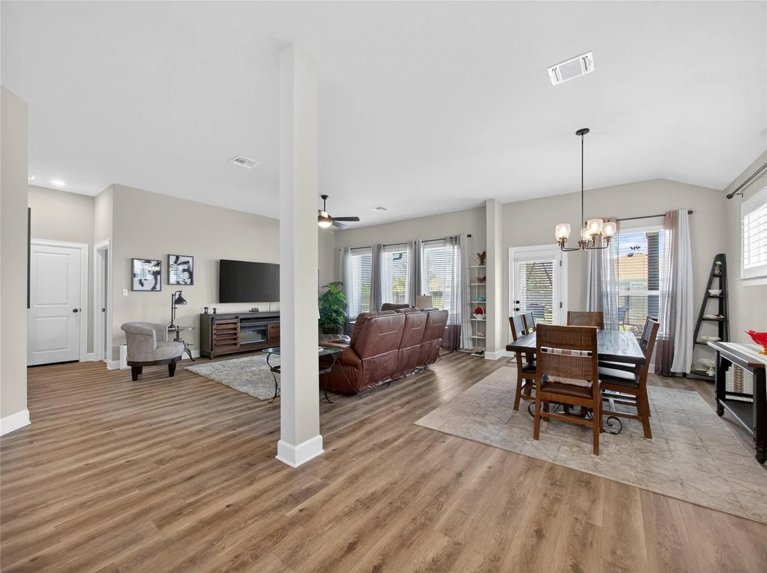 Photo of 107 Freeman Day DR