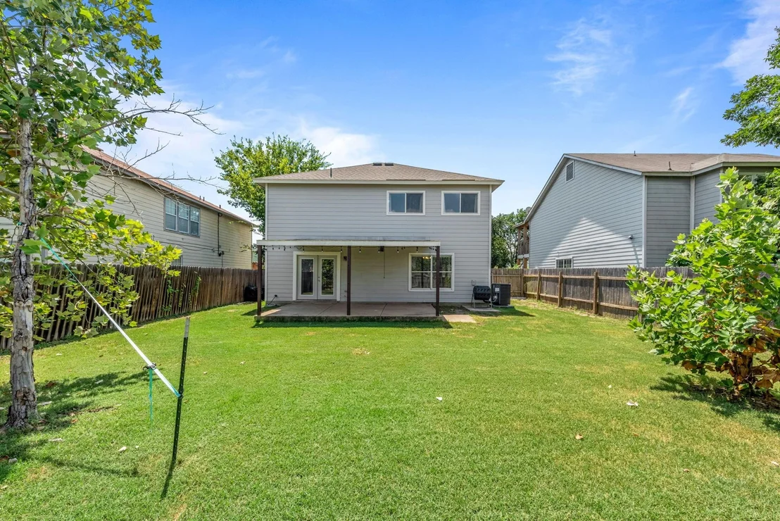 Photo of 1025 Canterbury TRL