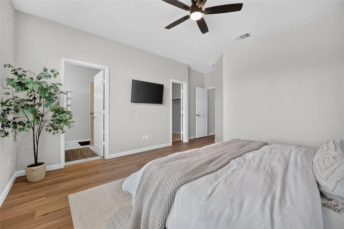 Photo of 338 Pine Arbol