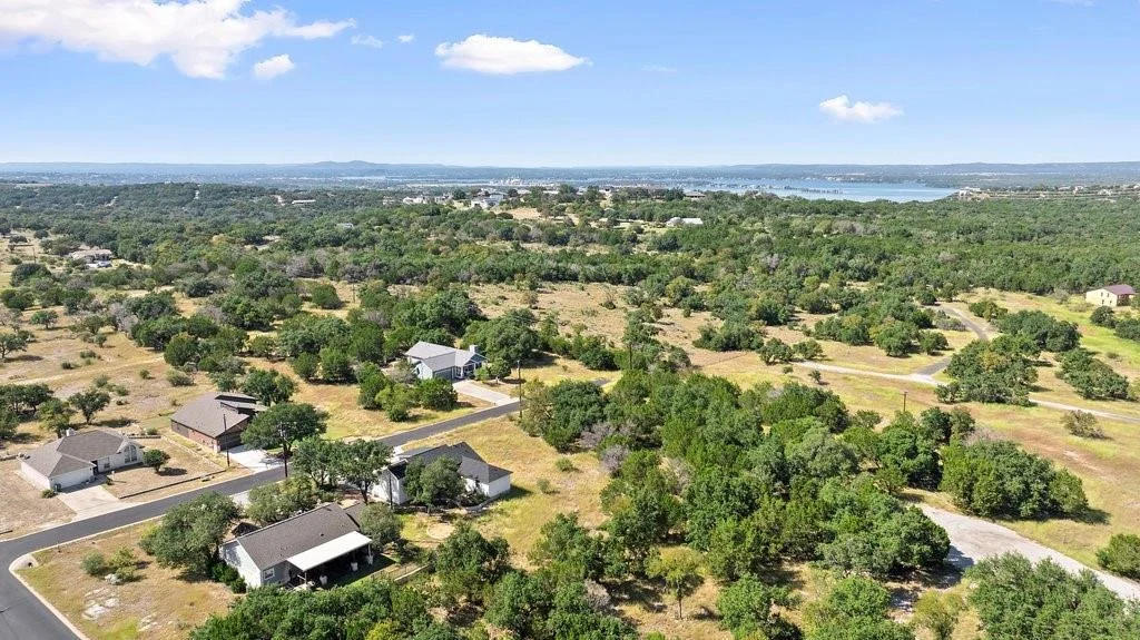 Photo of 1307 White Tail RD