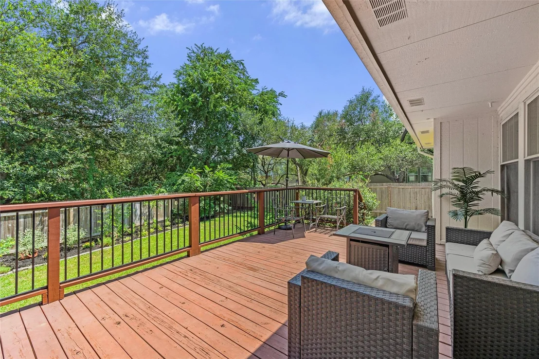 Photo of 9131 Edwardson LN