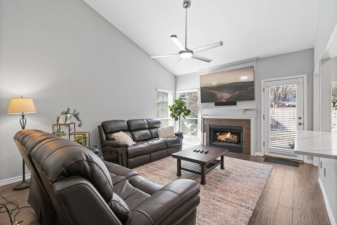 Photo of 6424 Old Harbor LN
