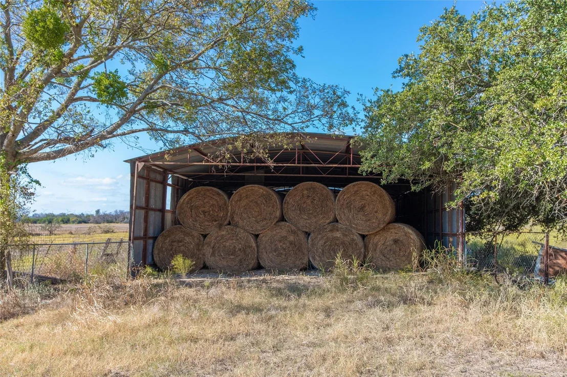 Photo of 490 County Road 332