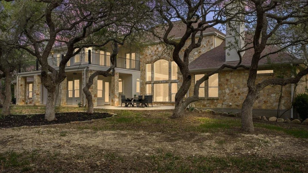 Photo of 999 Enchanted Oaks DR