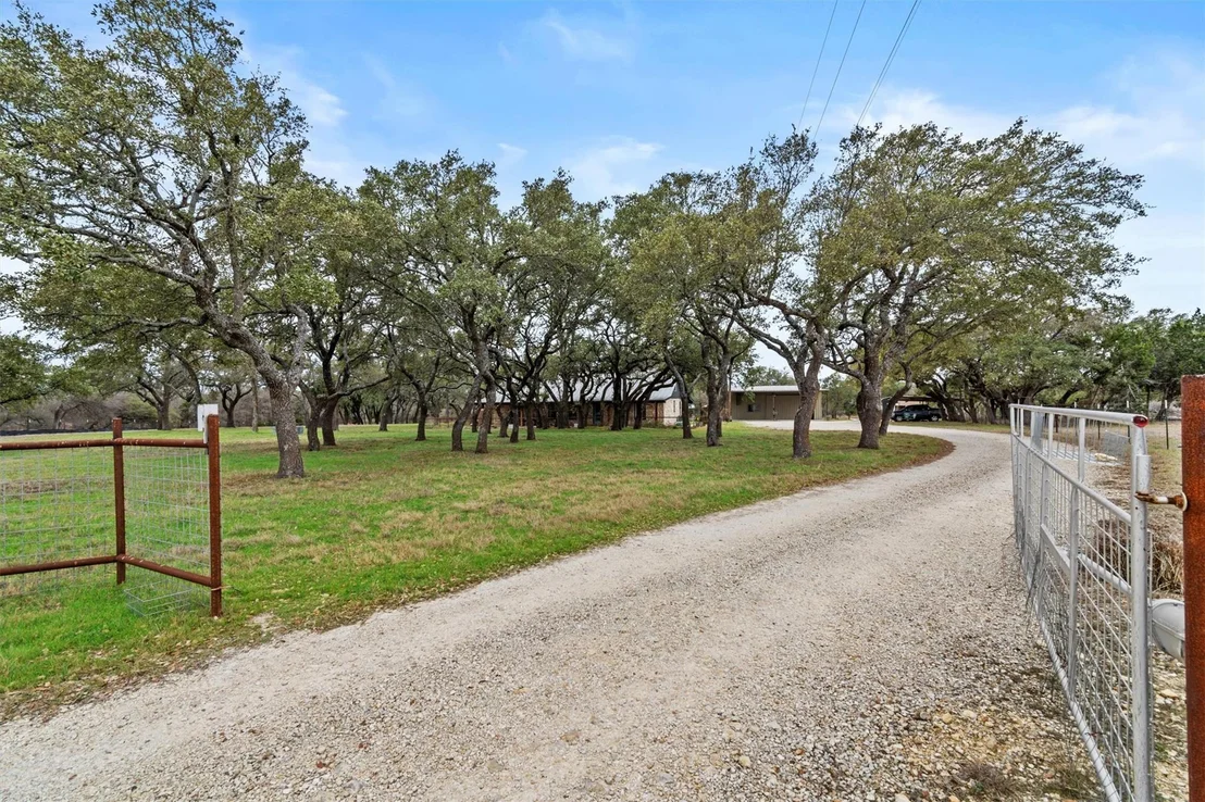 Photo of 2455 County Road 255