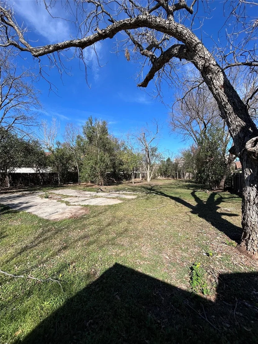 Photo of 4322 James Casey ST