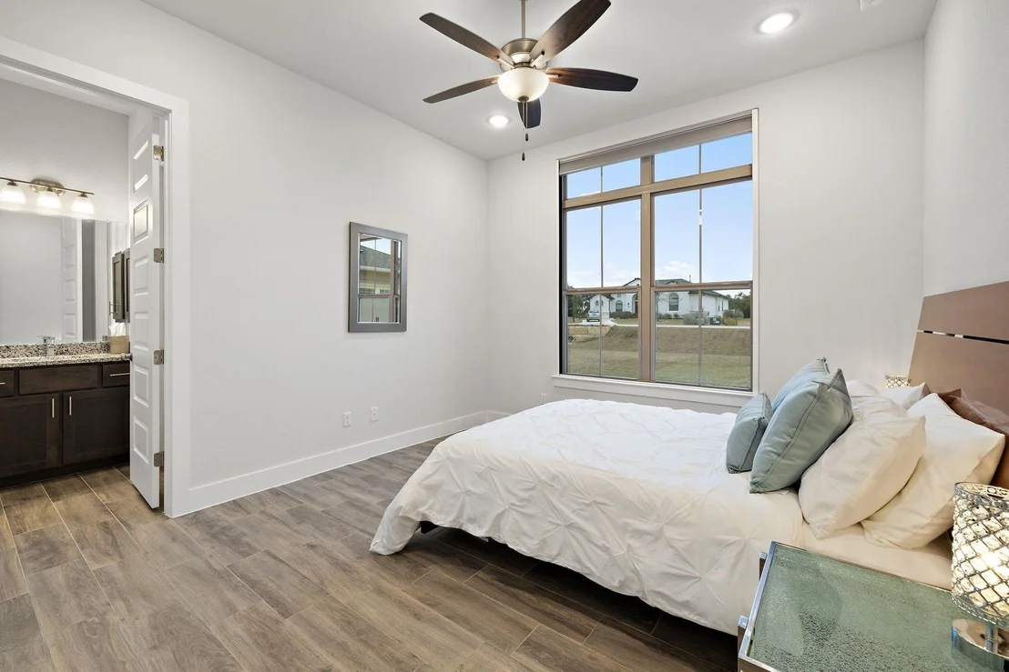 Photo of 1400 Bunker Ranch BLVD