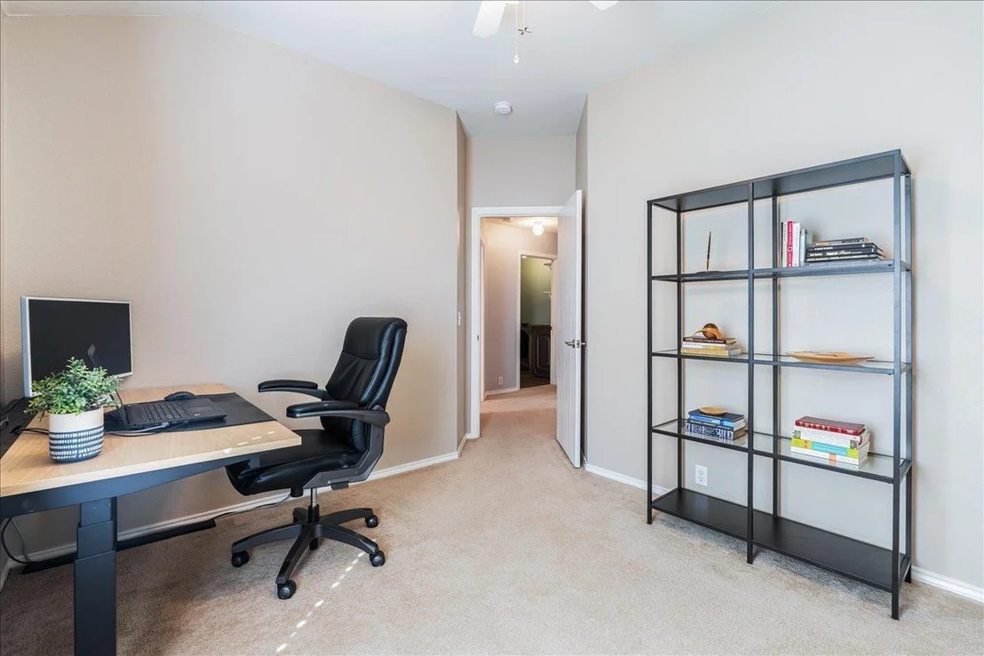 Photo of 15001 Lantern DR