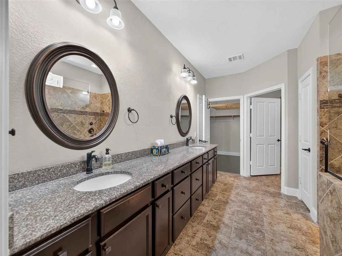Photo of 435 Davis Mountain CIR