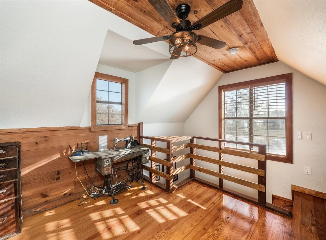 Photo of 414 Walnut Creek RD