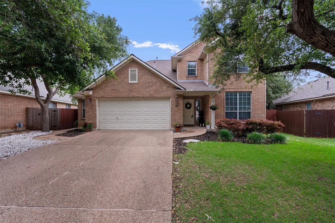 Photo of 3736 Pine Needle CIR