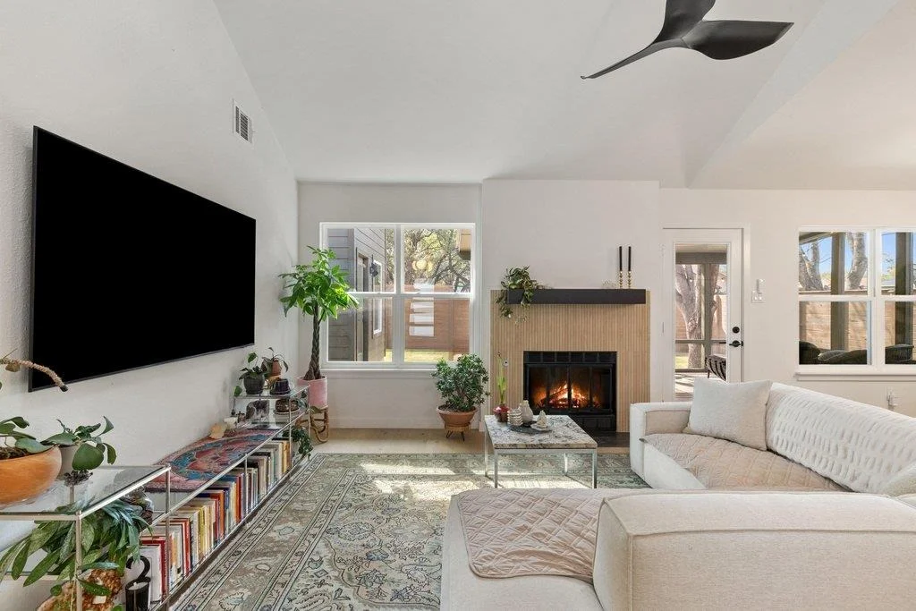 Photo of 8202 Cache DR