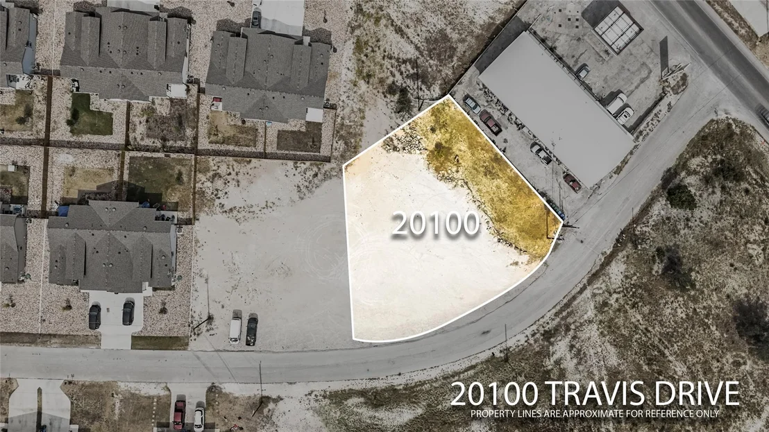 Photo of 20100 TRAVIS DR