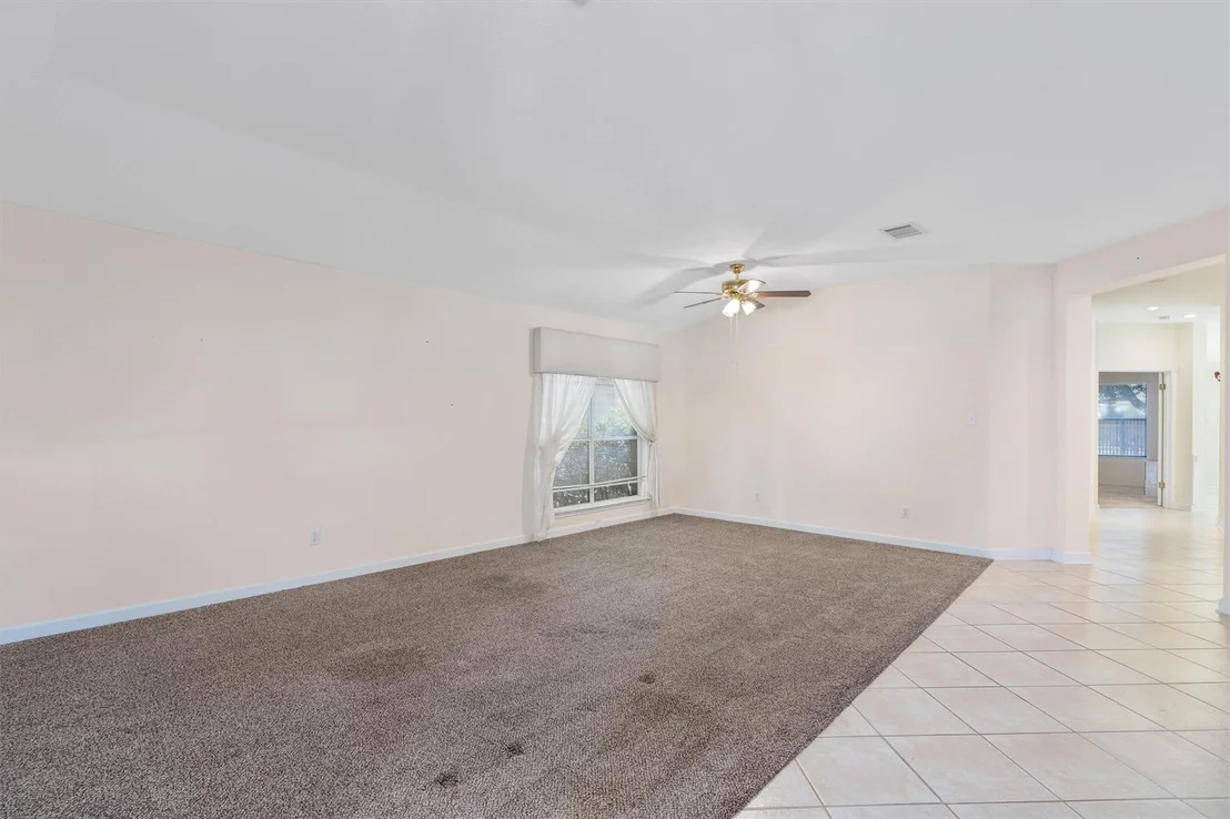 Photo of 1007 Leah LN